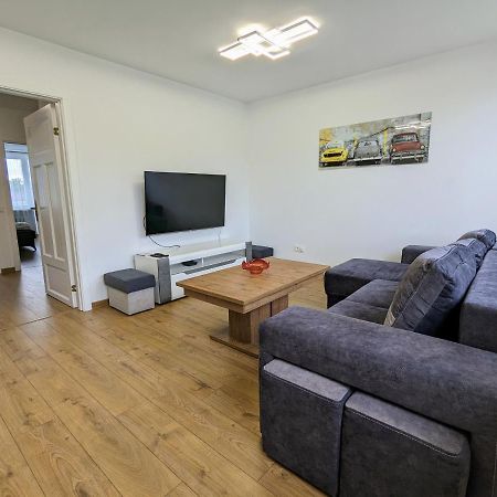 Lovely 2-Bedroom Flat In The Heart Of Druskininkai Exterior foto